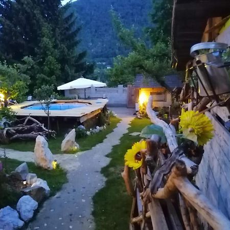 Apartma Zeus Єсеніце Екстер'єр фото